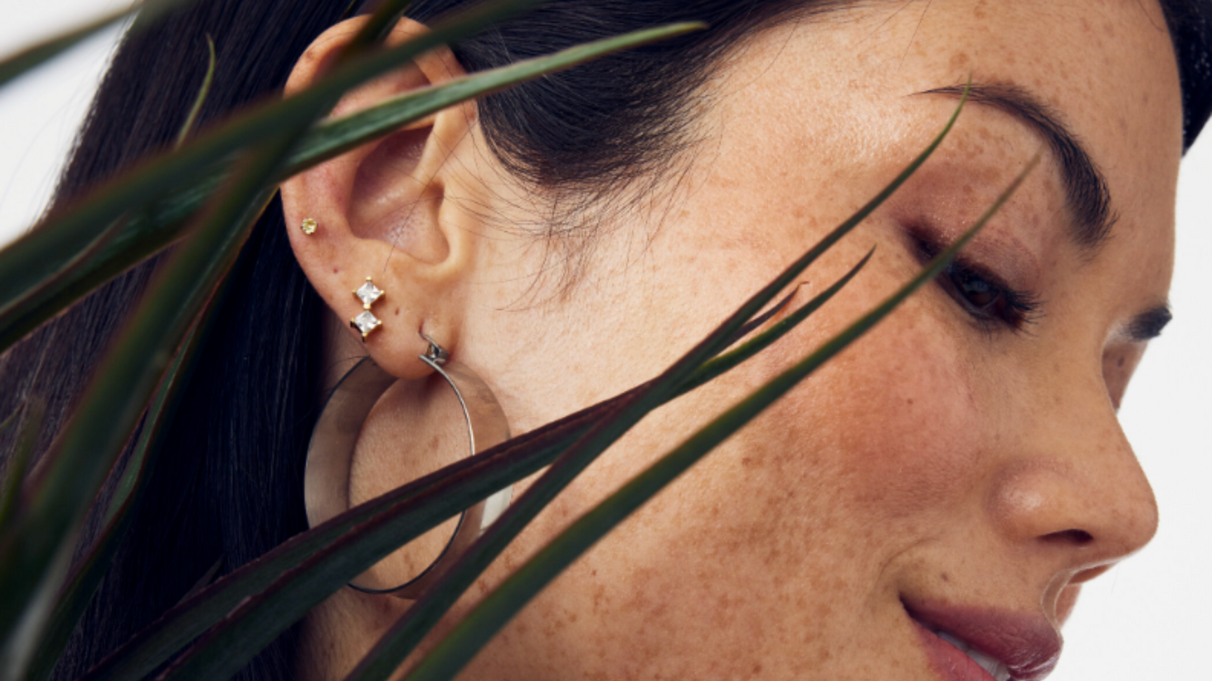 Why Do Earrings Make My Ears Sore?