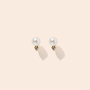 Nano Coco Pearl Stud Earrings