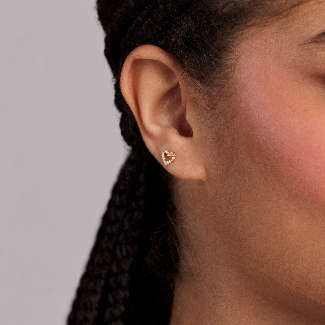 Single Kora Flat Back Stud Earring