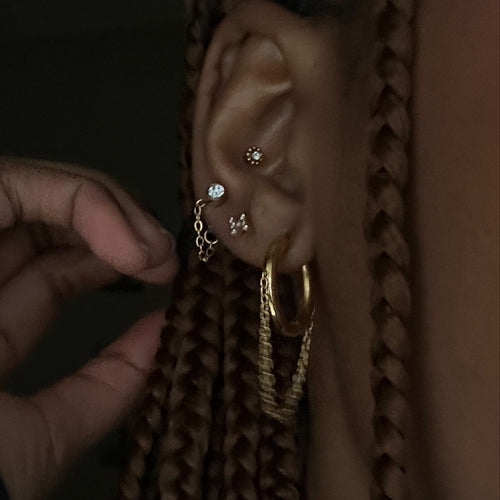 Single Maris Flat Back Stud Earring