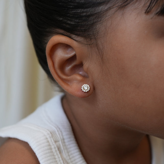 Daria Studs