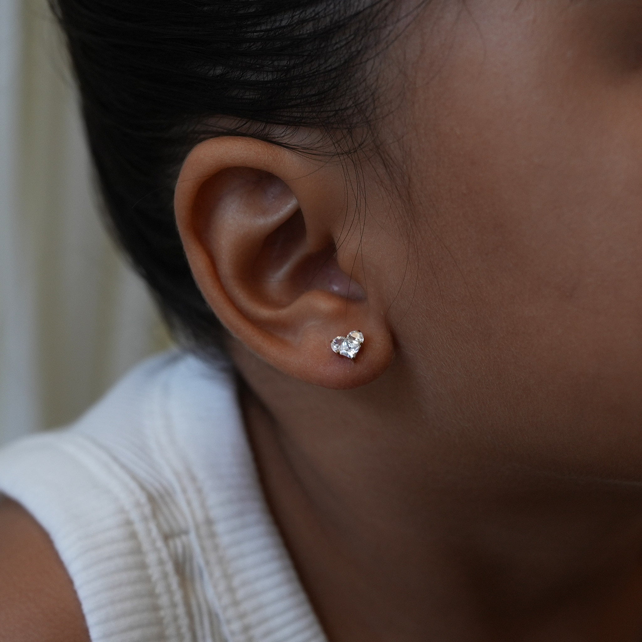 Loni Studs